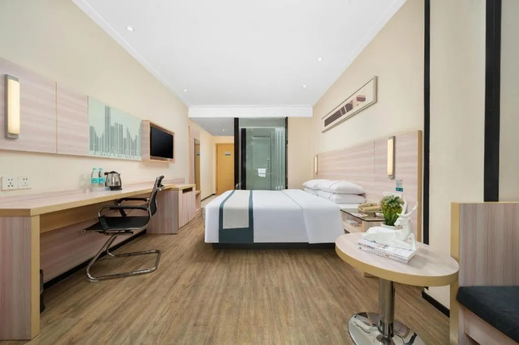 Bed in City Comfort Inn Nanning Dashatian Metro Station