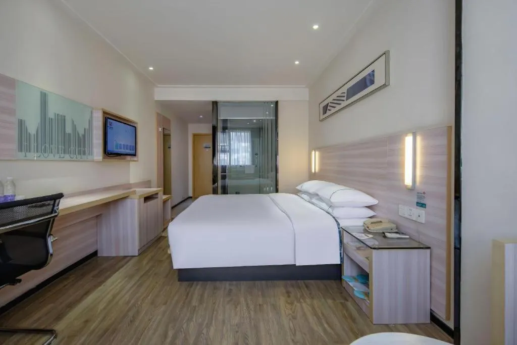 Bed in City Comfort Inn Nanning Dashatian Metro Station