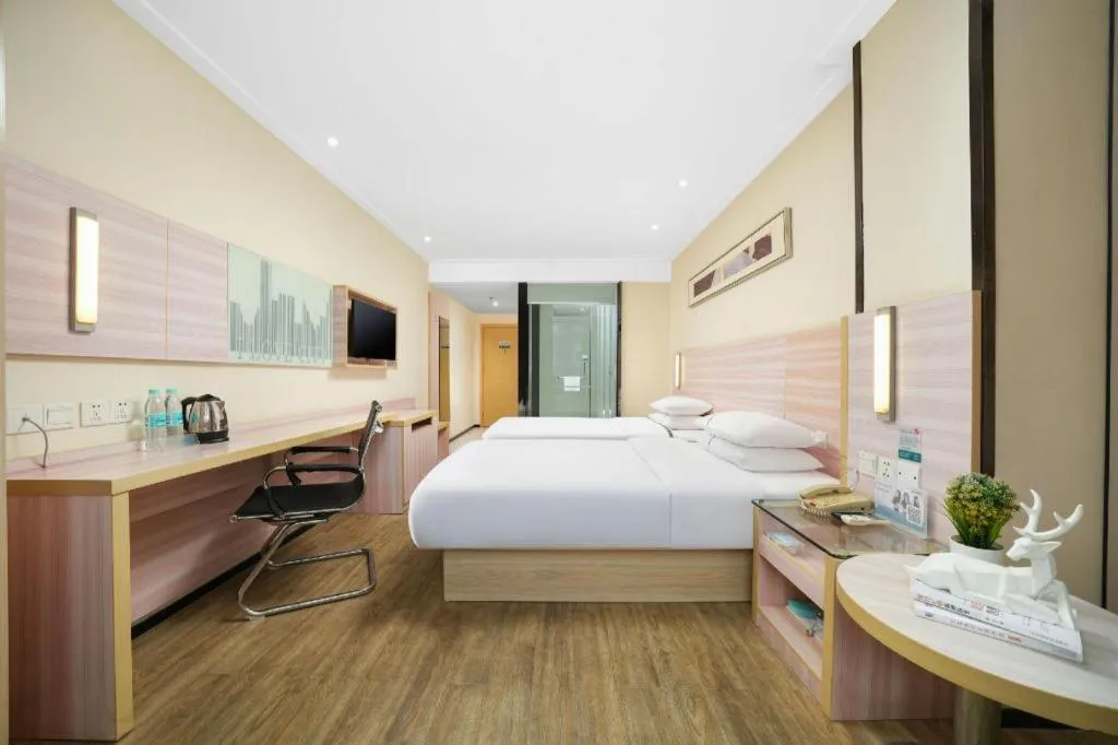 Bed in City Comfort Inn Nanning Dashatian Metro Station