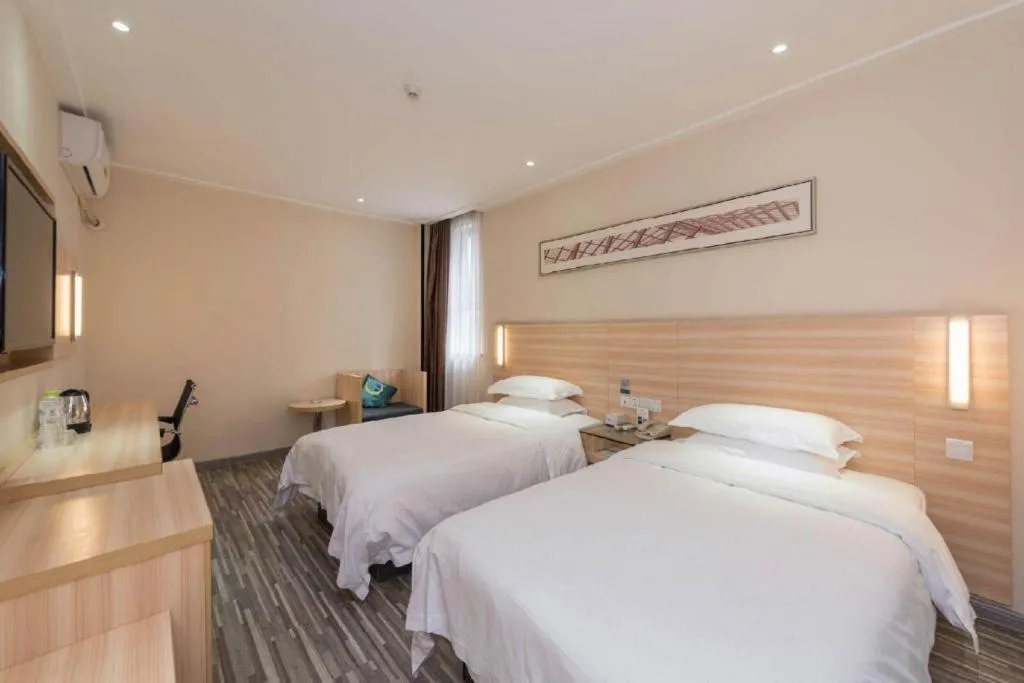 Bed in City Comfort Inn Nanning Dashatian Metro Station