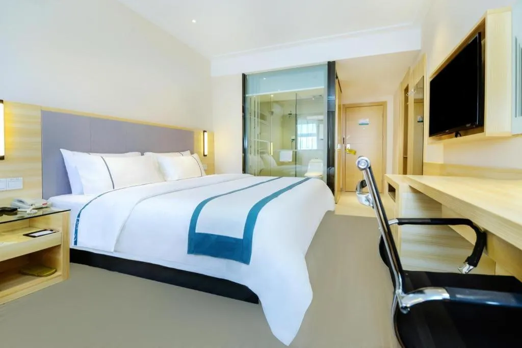 Bed in City Comfort Inn Guiyang Yan'an Middle Road Fountain Metro Station