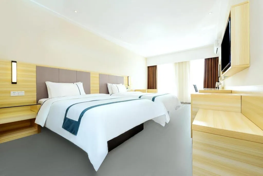 Bed in City Comfort Inn Guiyang Yan'an Middle Road Fountain Metro Station