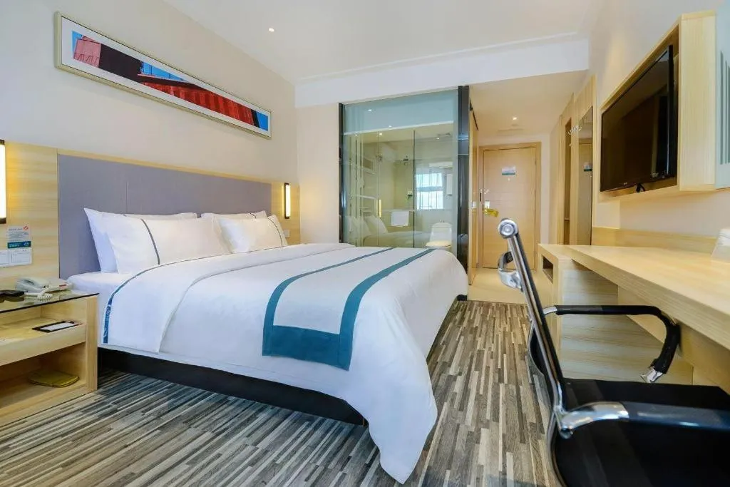 Bed in City Comfort Inn Guiyang Yan'an Middle Road Fountain Metro Station