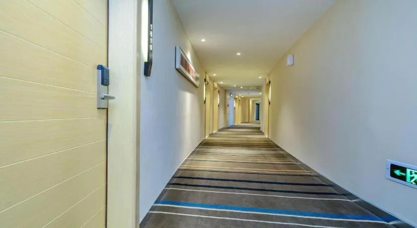 City Comfort Inn Guiyang Yan'an Middle Road Fountain Metro Station