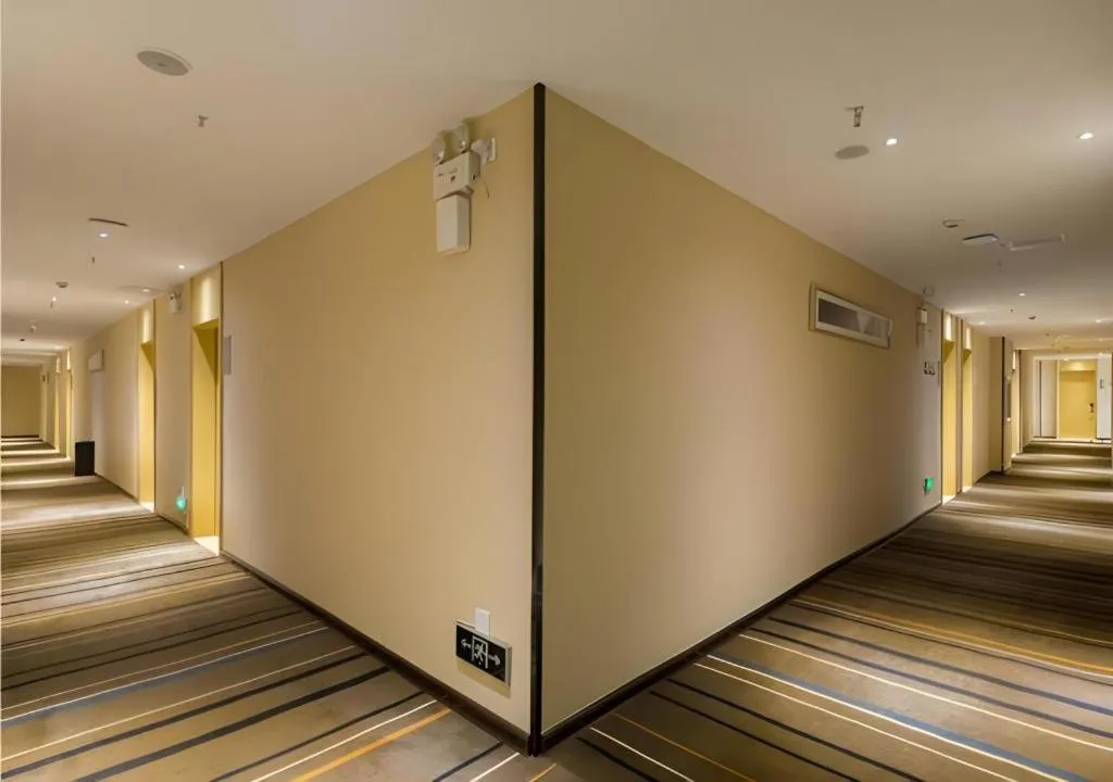 City Comfort Inn Liuzhou High-speed Railway Station Entrance