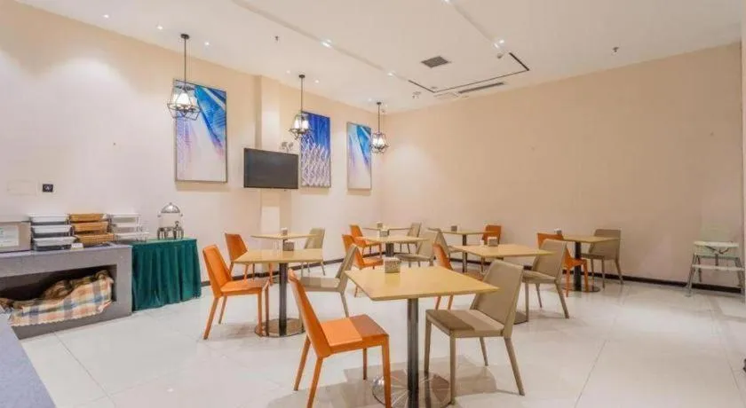 City Comfort Inn Liuzhou High-speed Railway Station Entrance