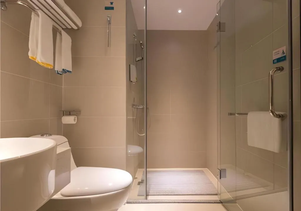 City Comfort Inn Liuzhou High-speed Railway Station Entrance