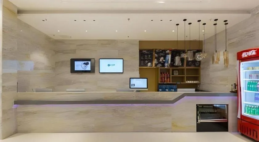 City Comfort Inn Liuzhou High-speed Railway Station Entrance