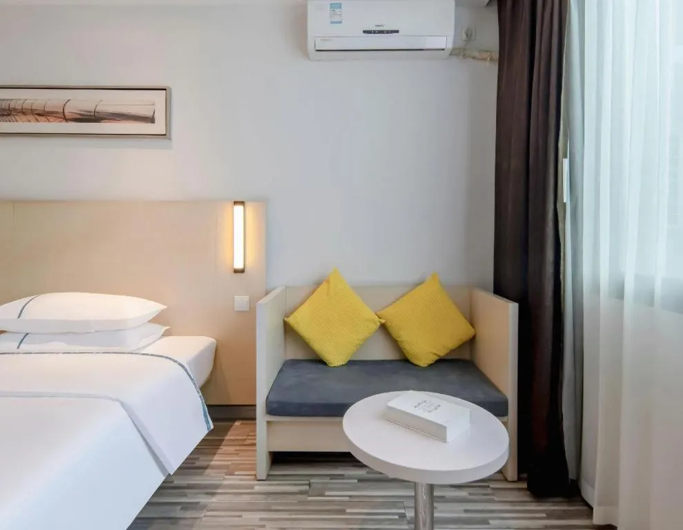 Bed in City Comfort Inn Yulin Jincheng Center Municipal Government