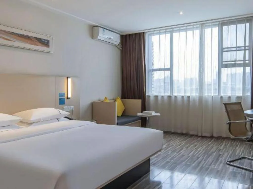 Bed in City Comfort Inn Yulin Jincheng Center Municipal Government