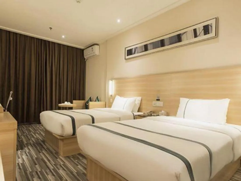 Bed in City Comfort Inn Yulin Jincheng Center Municipal Government
