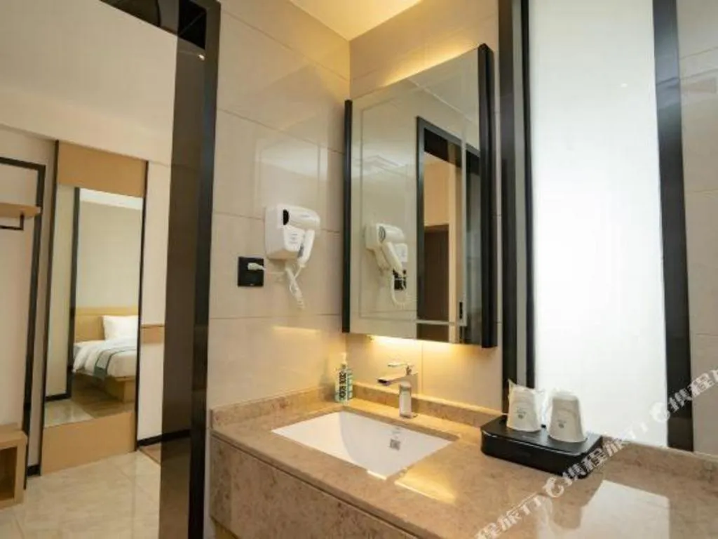 Bed in City Comfort Inn Yulin Jincheng Center Municipal Government