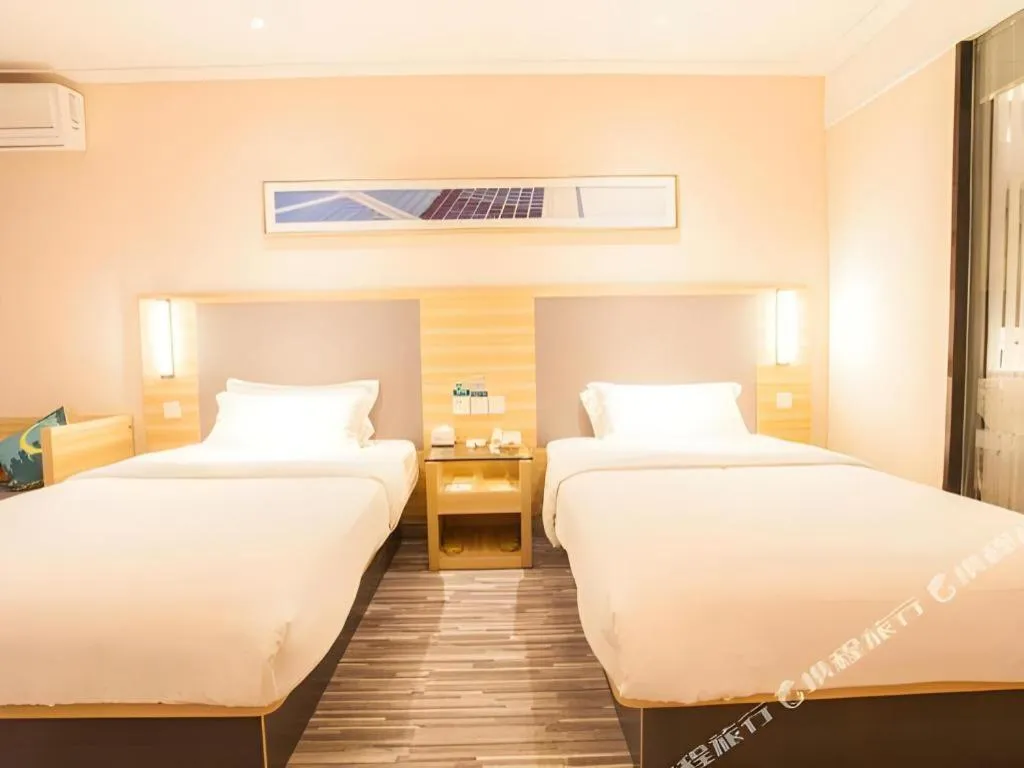 Bed in City Comfort Inn Nanning Chaoyang Parkson Pedestrian Street