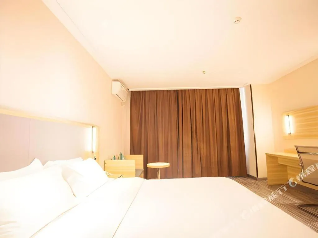 Bed in City Comfort Inn Nanning Chaoyang Parkson Pedestrian Street