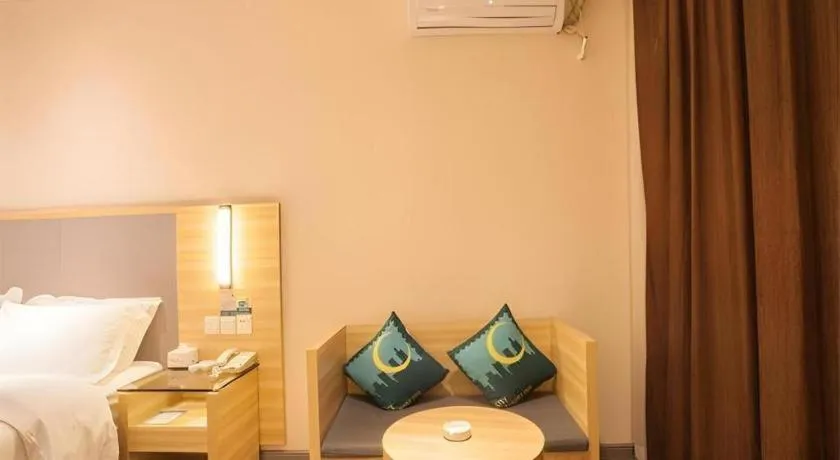 Bed in City Comfort Inn Nanning Chaoyang Parkson Pedestrian Street