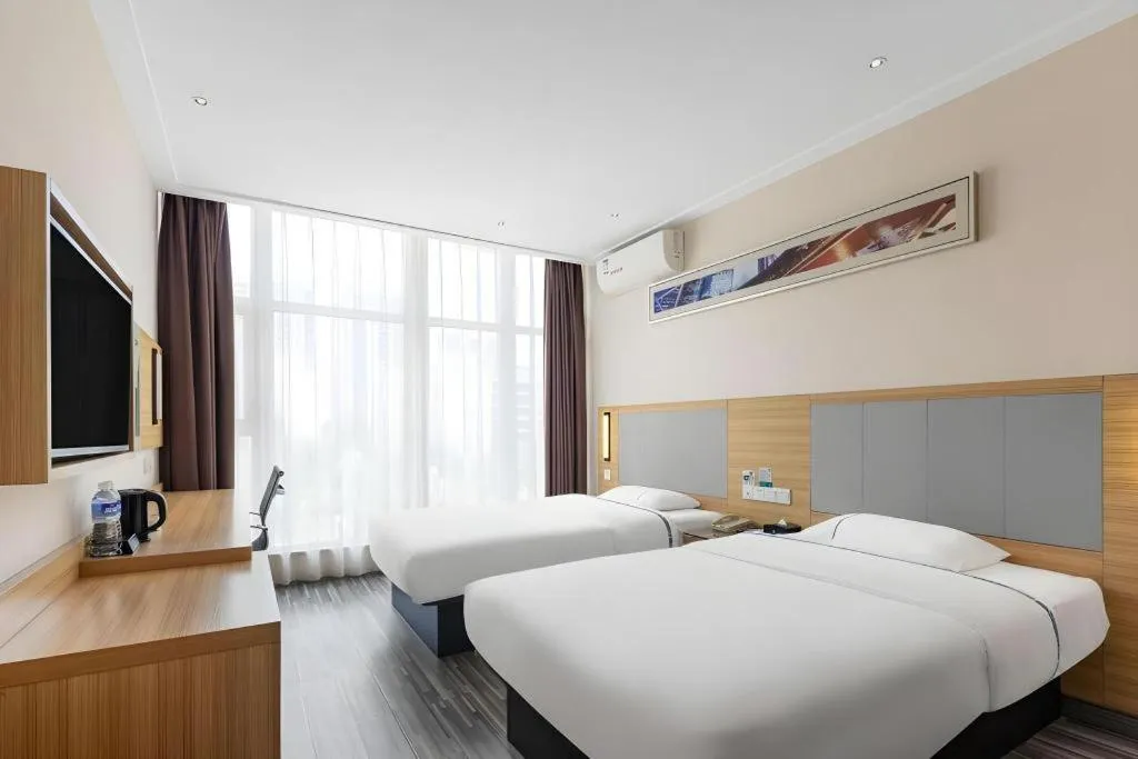 Bed in City Comfort Inn Shantou Daxue Road