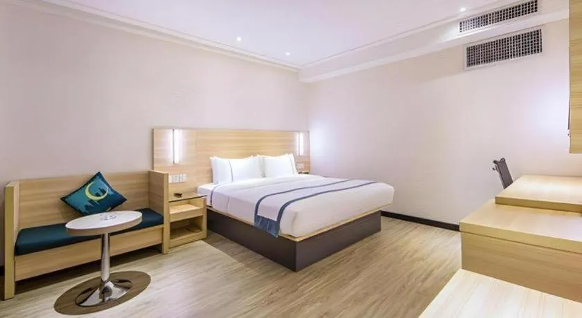 Bed in City Comfort Inn Shantou Daxue Road