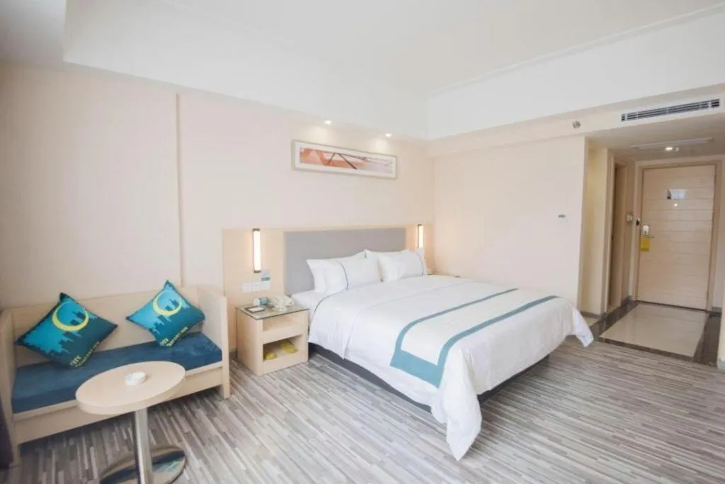 Bed in City Comfort Inn Shantou Daxue Road