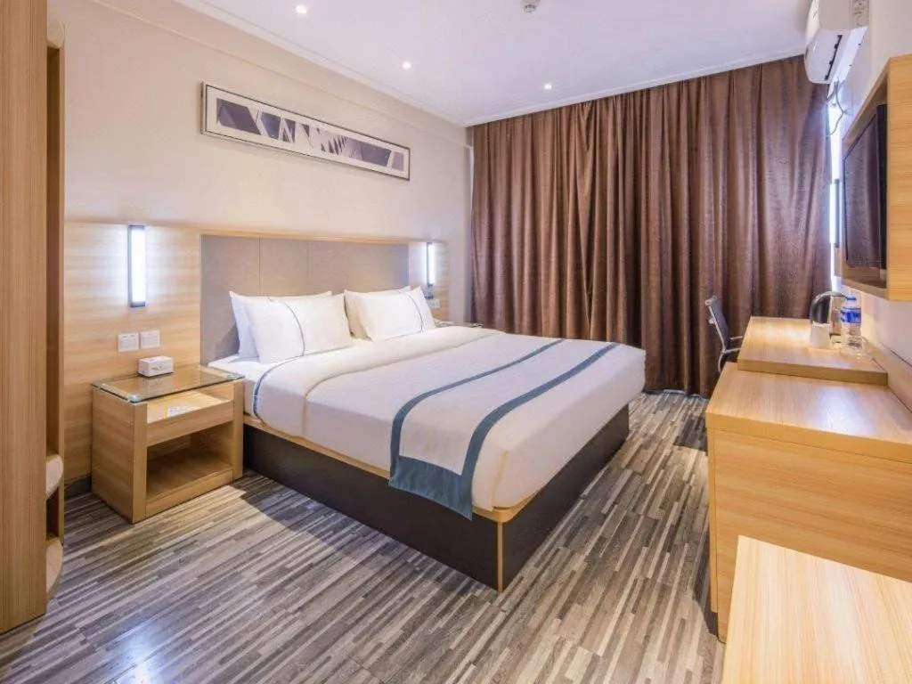 Bed in City Comfort Inn Shantou Daxue Road