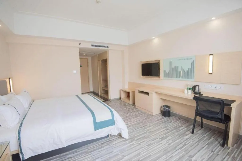 Bed in City Comfort Inn Shantou Daxue Road