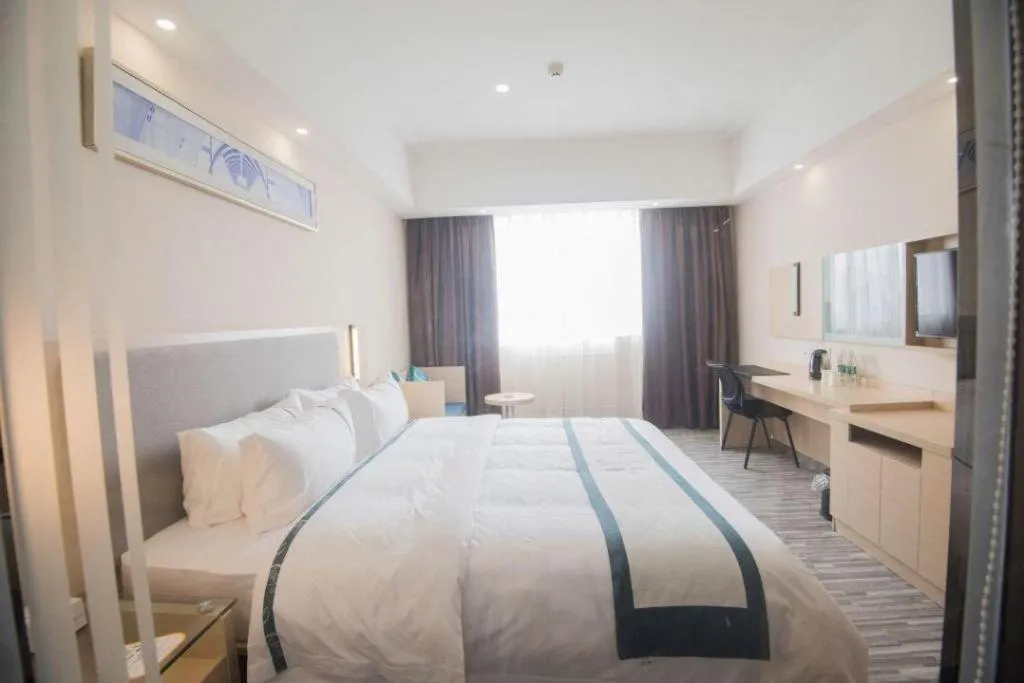 Bed in City Comfort Inn Shantou Daxue Road