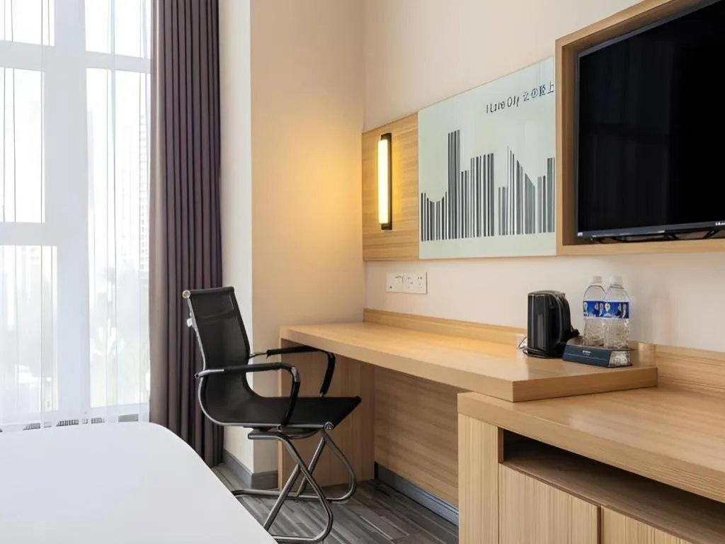 Bed in City Comfort Inn Shantou Daxue Road