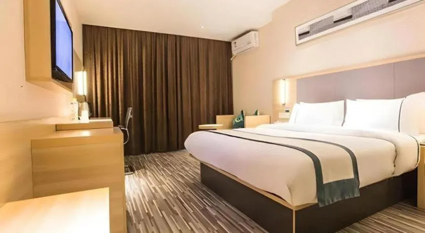 Bed in City Comfort Inn Shantou Daxue Road