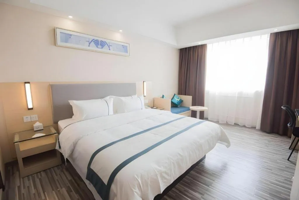 Bed in City Comfort Inn Shantou Daxue Road