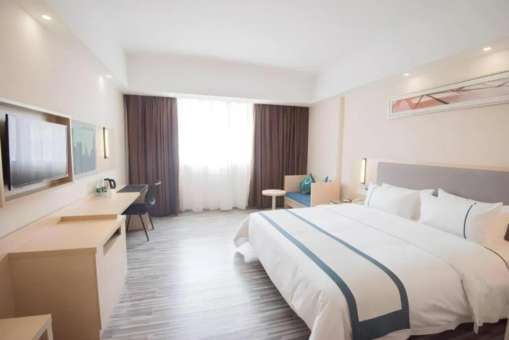 Bed in City Comfort Inn Shantou Daxue Road