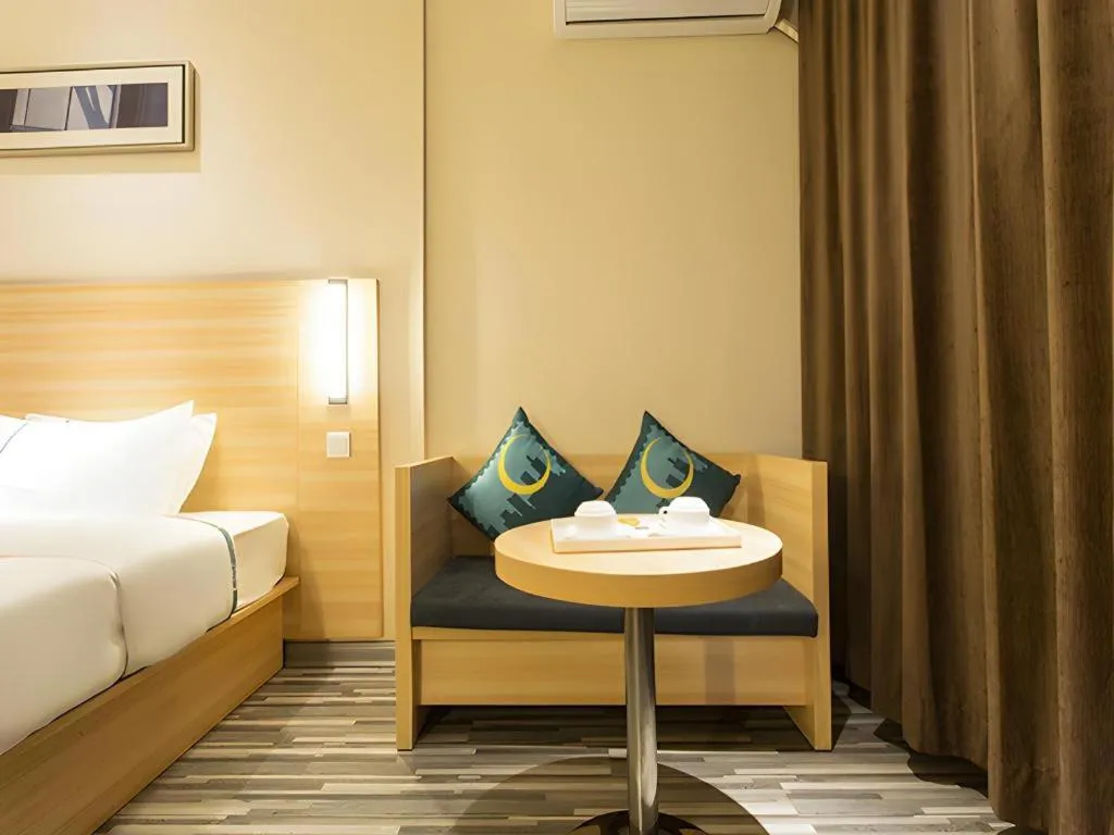 Bed in City Comfort Inn Nanning Wuyi Fude