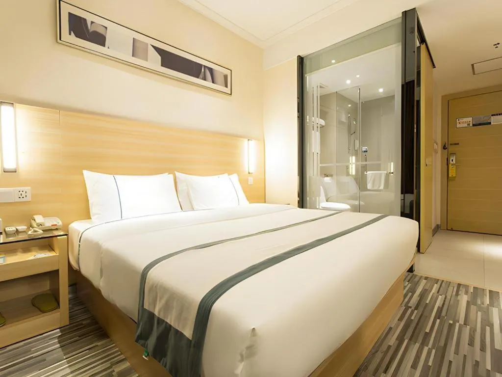 Bed in City Comfort Inn Nanning Wuyi Fude