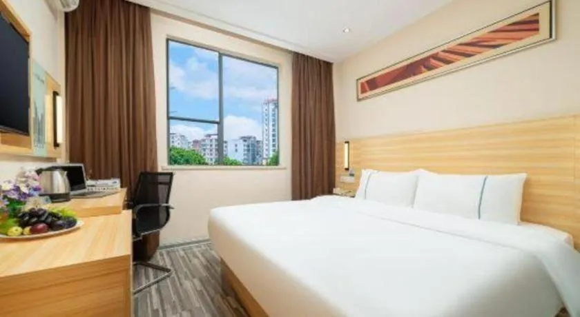 Bed in City Comfort Inn Nanning Wuyi Fude