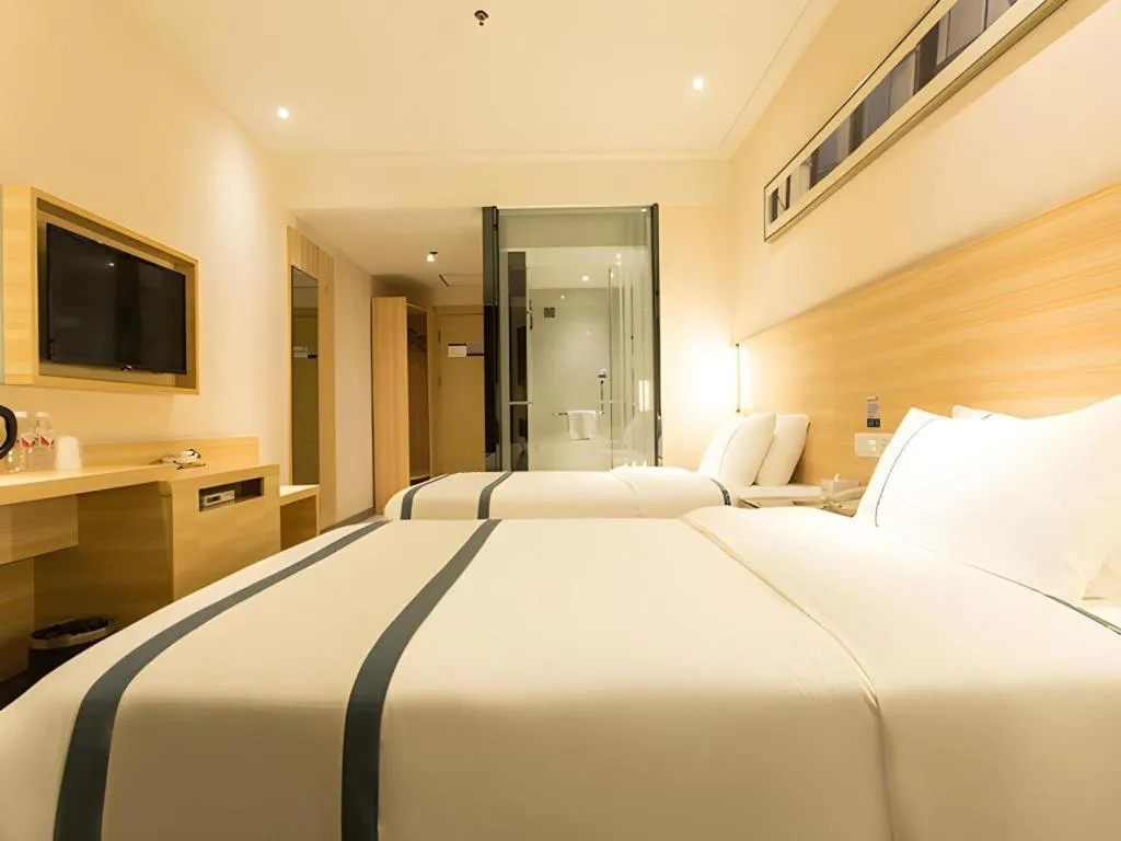 Bed in City Comfort Inn Nanning Wuyi Fude