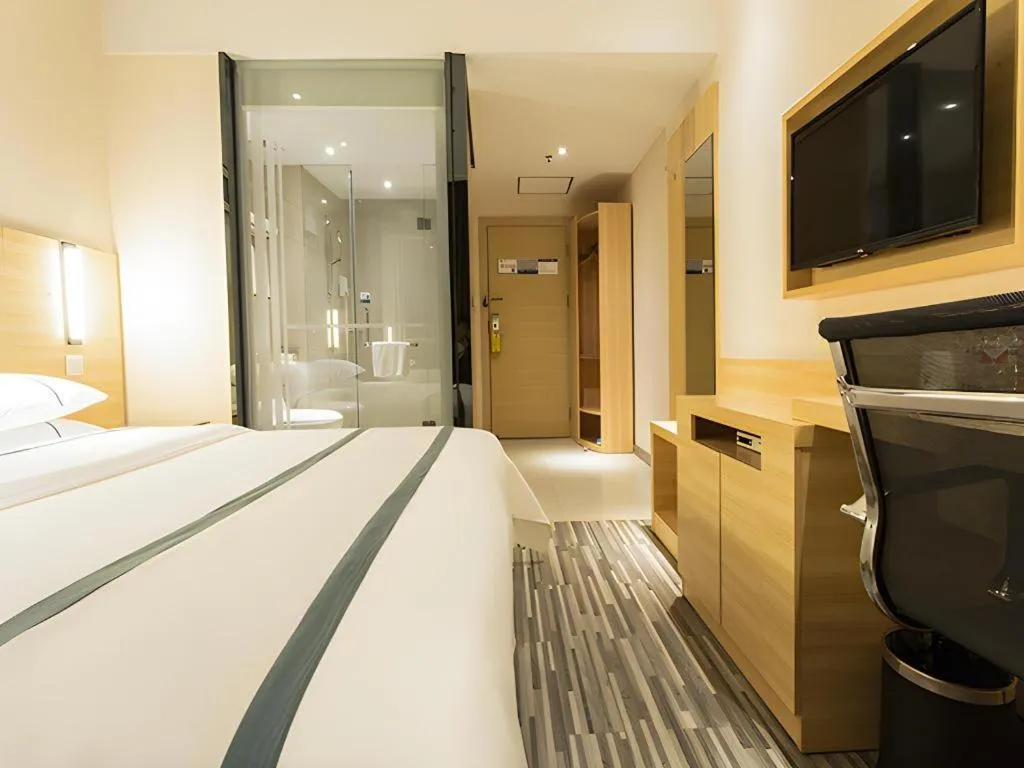 Bed in City Comfort Inn Nanning Wuyi Fude