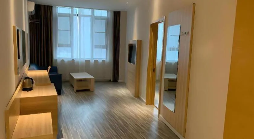 Bed in City Comfort Inn Huanggang Tuanfeng Passenger