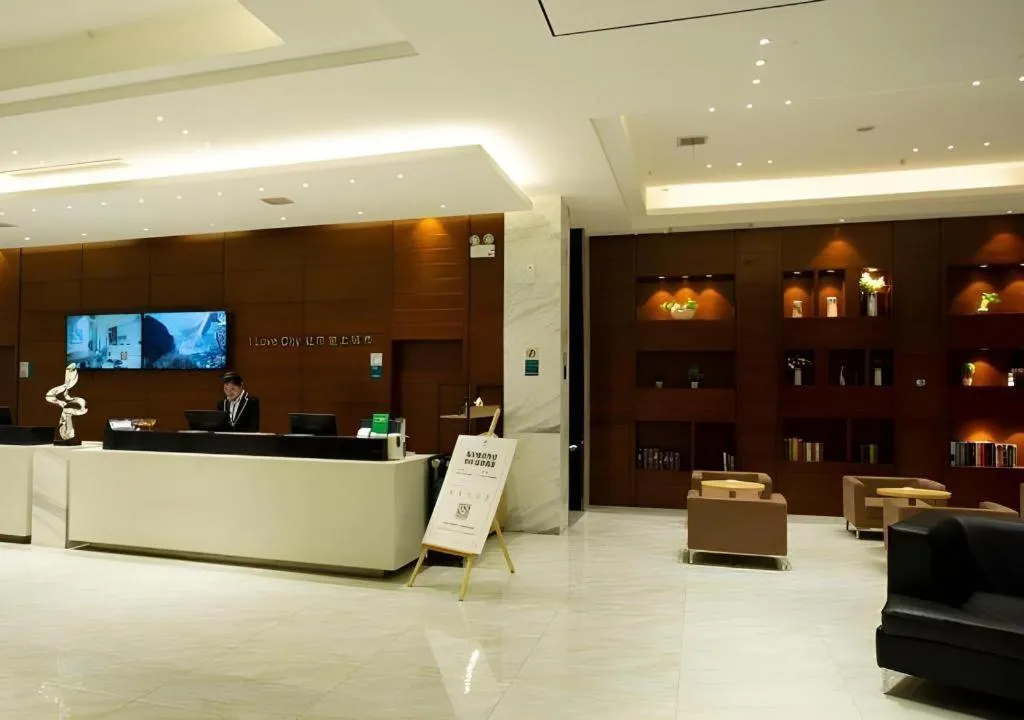 City Comfort Inn Huanggang Tuanfeng Passenger