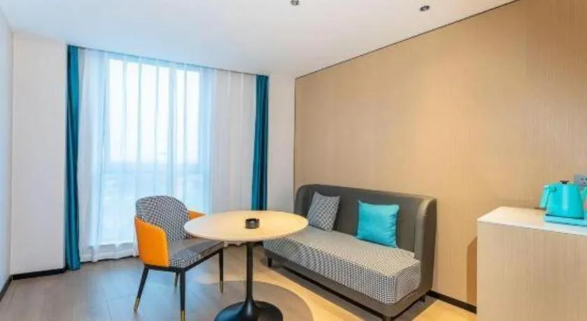 Bed in City Comfort Inn Huanggang Tuanfeng Passenger