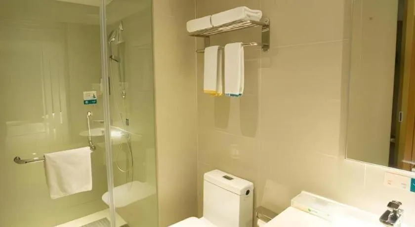 City Comfort Inn Huanggang Tuanfeng Passenger