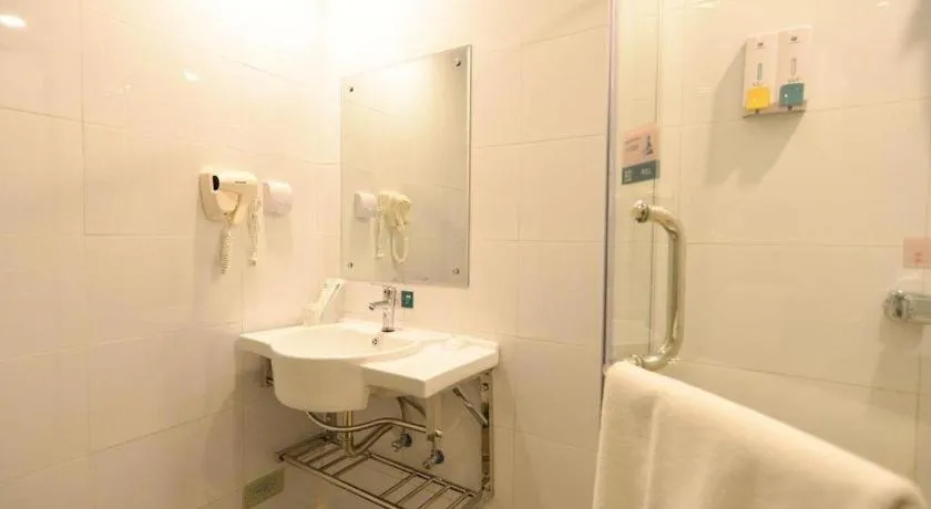 City Comfort Inn Zhuhai Qinglv Middle Road Riyuebei Grand Theater