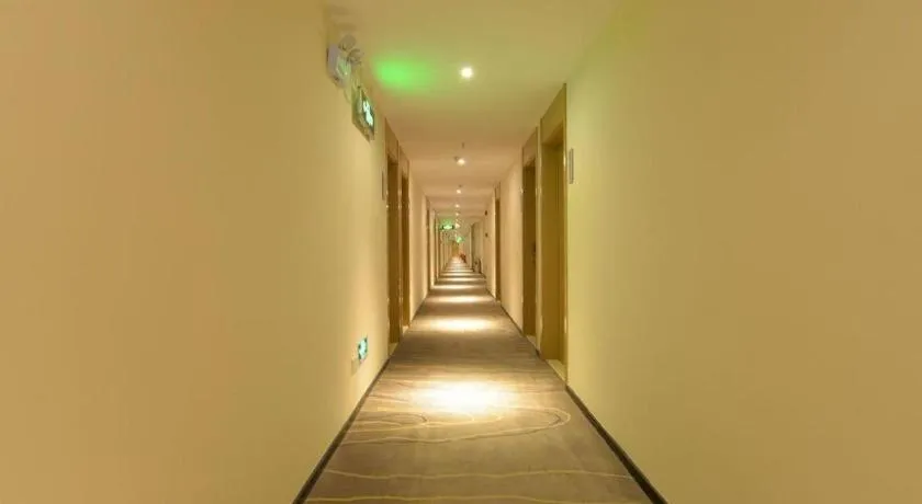 City Comfort Inn Zhuhai Qinglv Middle Road Riyuebei Grand Theater