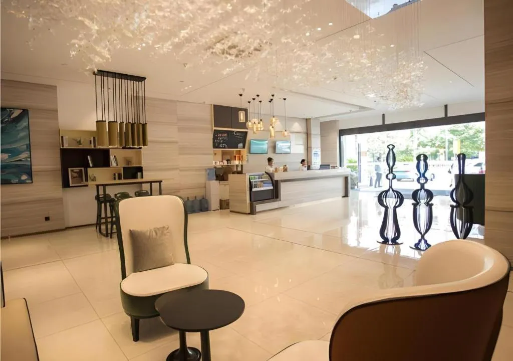 City Comfort Inn Nanchang Gaoxin Avenue Metro Station Aixi Lake