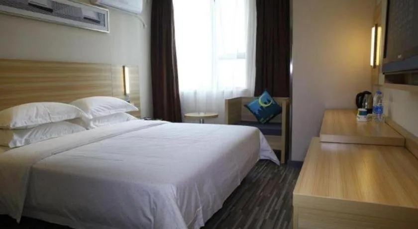 Bed in City Comfort Inn Chongqing Yuzhong District Daping Hospital