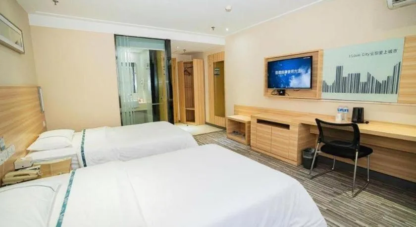 Bed in City Comfort Inn Chongqing Yuzhong District Daping Hospital