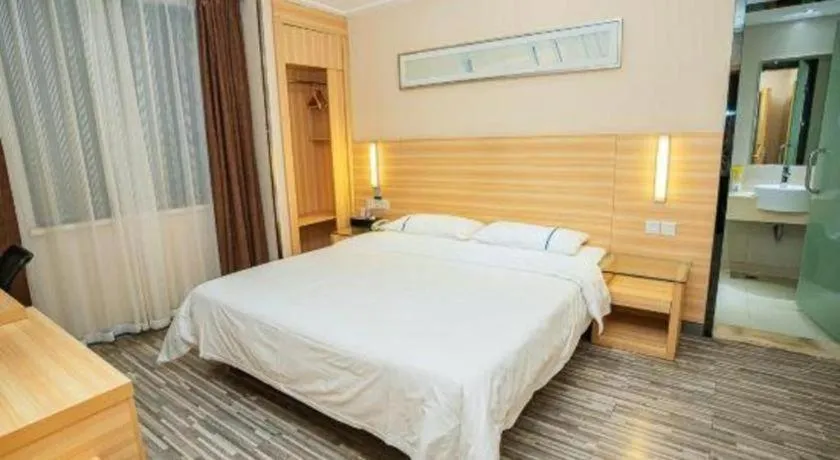 Bed in City Comfort Inn Chongqing Yuzhong District Daping Hospital