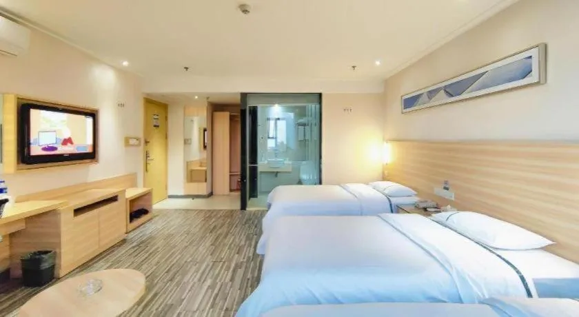 Bed in City Comfort Inn Chongqing Yuzhong District Daping Hospital