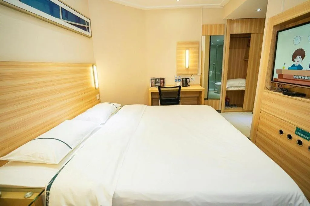 Bed in City Comfort Inn Chongqing Yuzhong District Daping Hospital