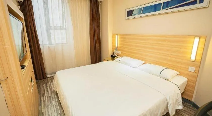 Bed in City Comfort Inn Chongqing Yuzhong District Daping Hospital