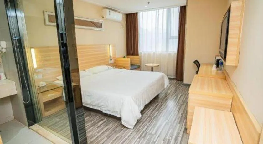 Bed in City Comfort Inn Chongqing Yuzhong District Daping Hospital