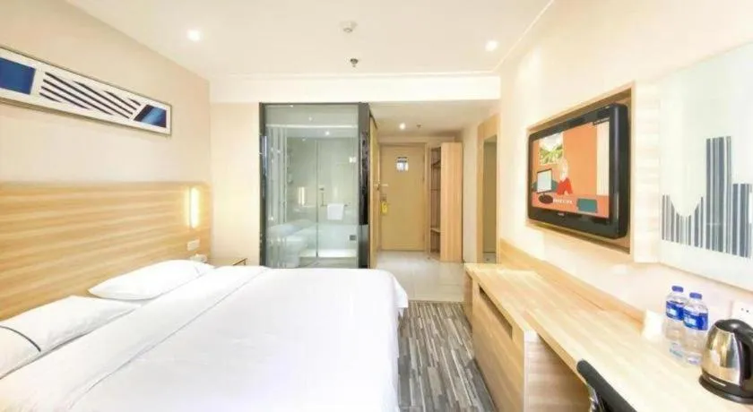 Bed in City Comfort Inn Chongqing Yuzhong District Daping Hospital