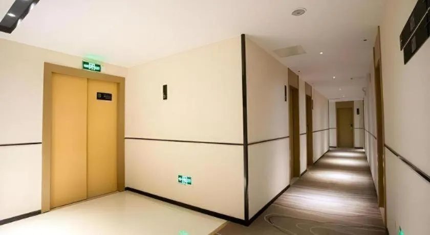 City Comfort Inn Beiliu Yongfeng Plaza Chengnan Bus Station